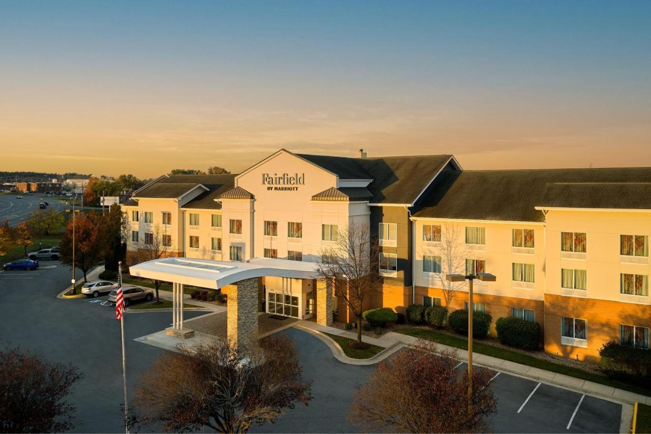 Fairfield Inn And Suites By Marriott Winchester Bagian luar foto