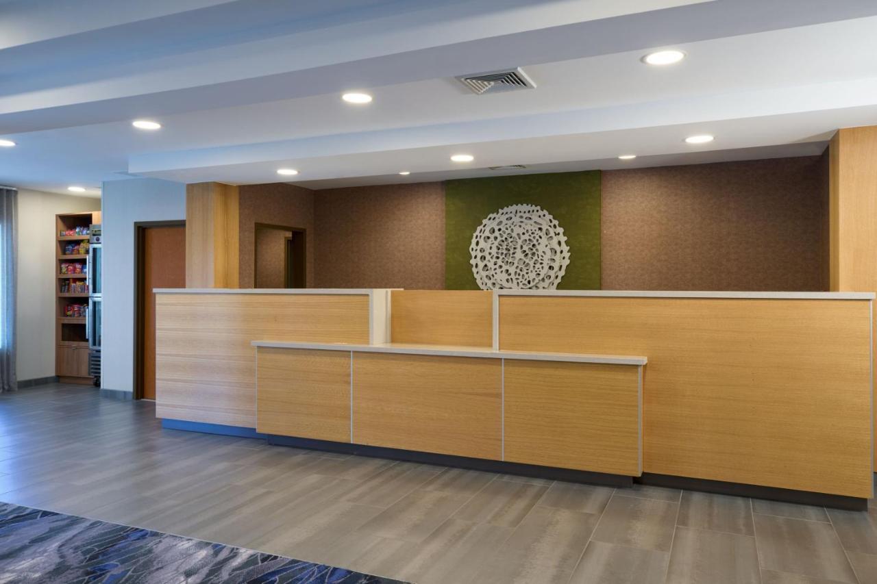 Fairfield Inn And Suites By Marriott Winchester Bagian luar foto