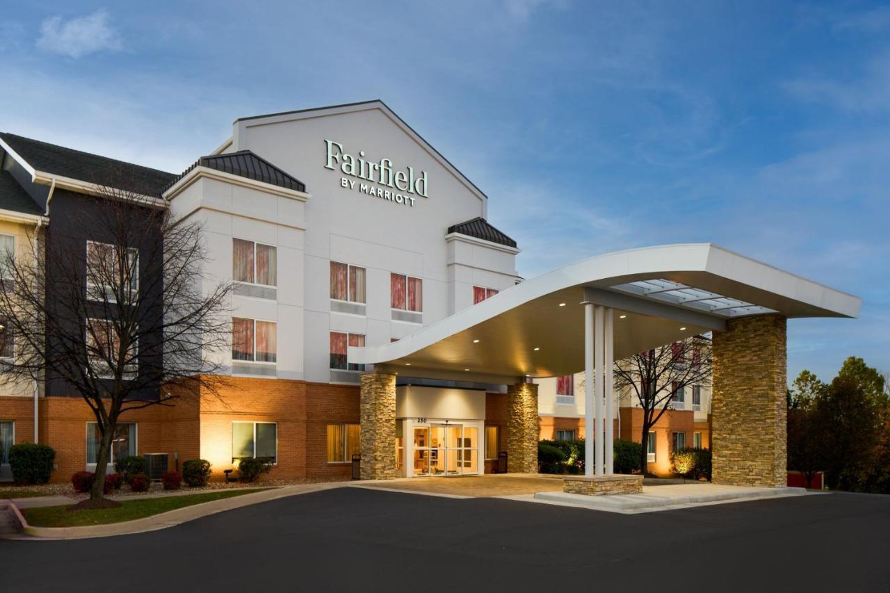 Fairfield Inn And Suites By Marriott Winchester Bagian luar foto