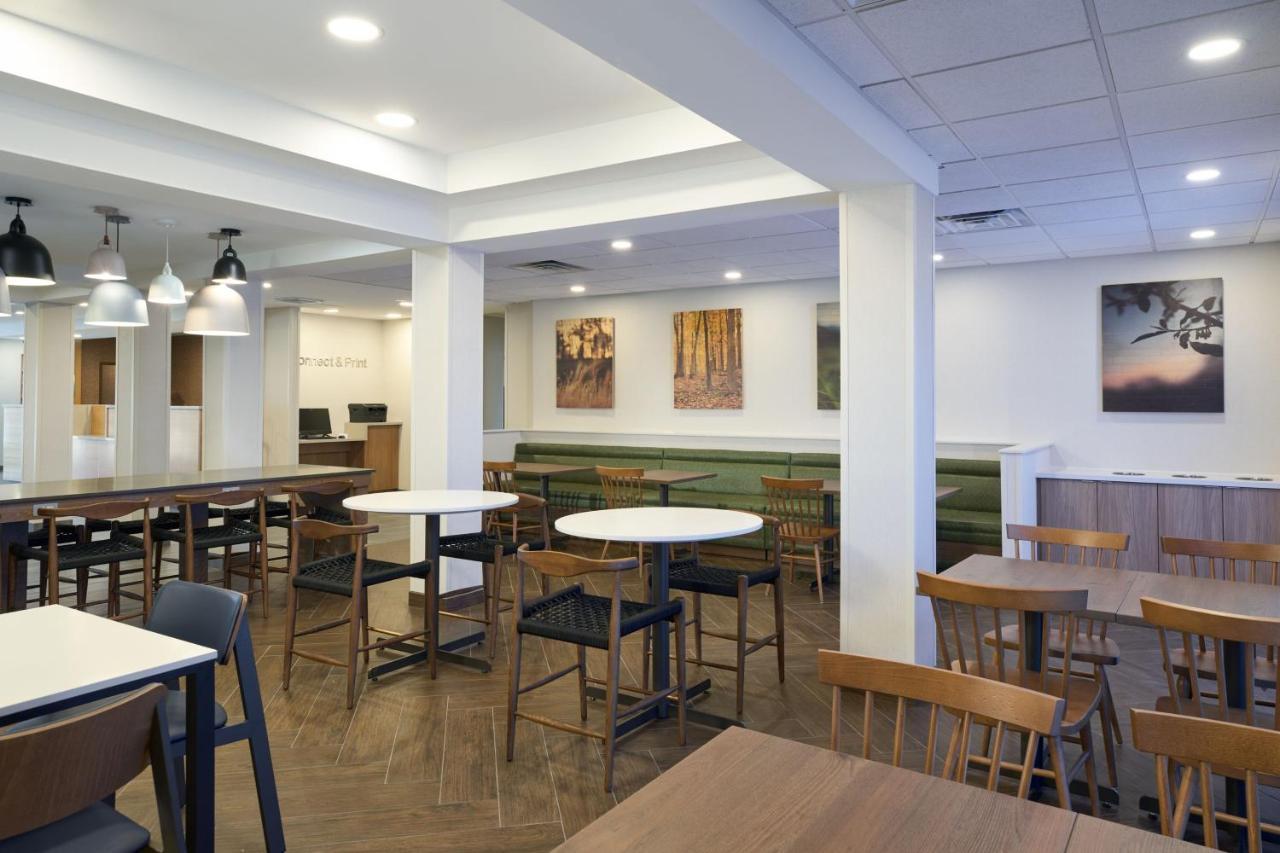 Fairfield Inn And Suites By Marriott Winchester Bagian luar foto