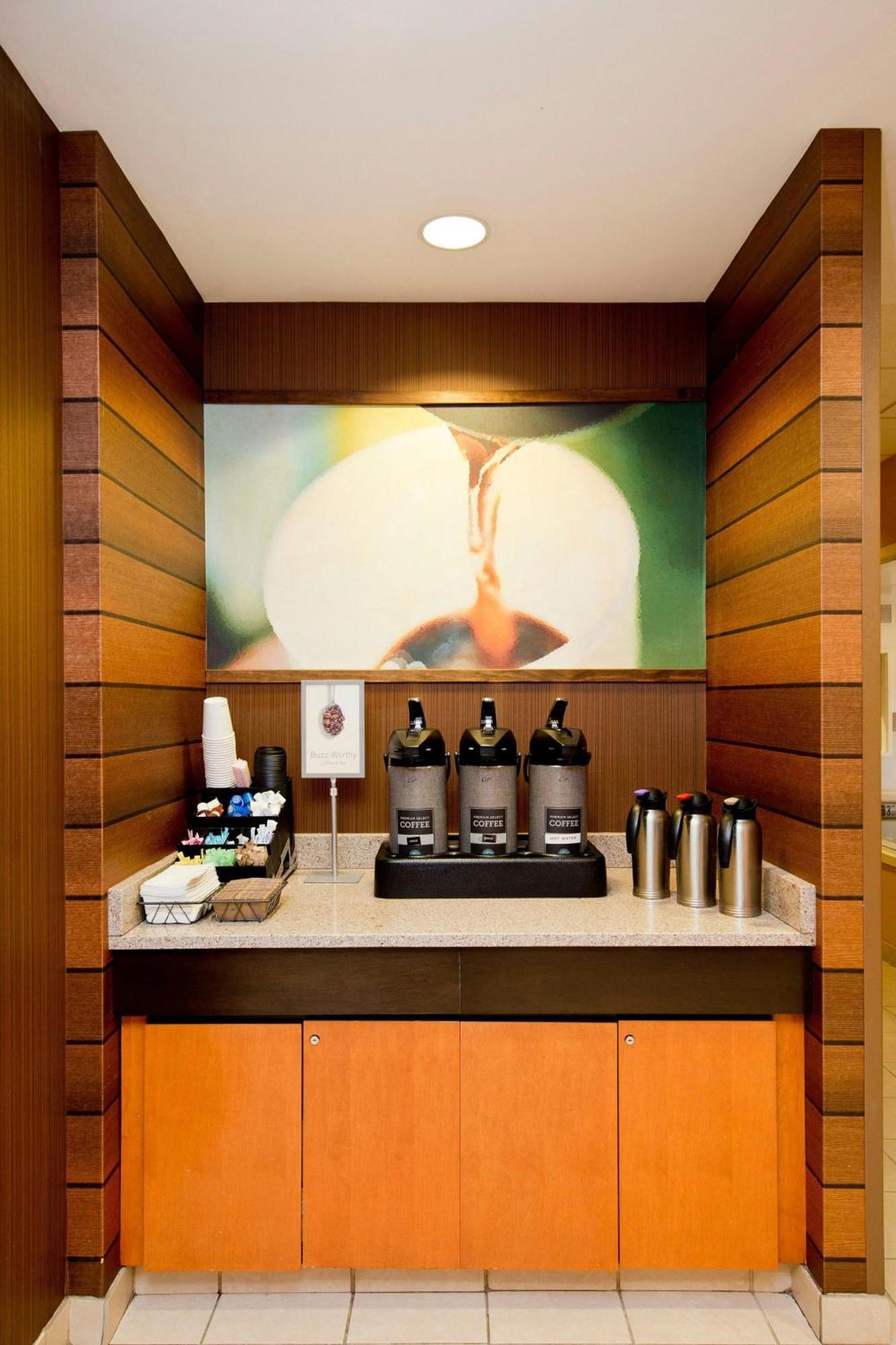 Fairfield Inn And Suites By Marriott Winchester Bagian luar foto