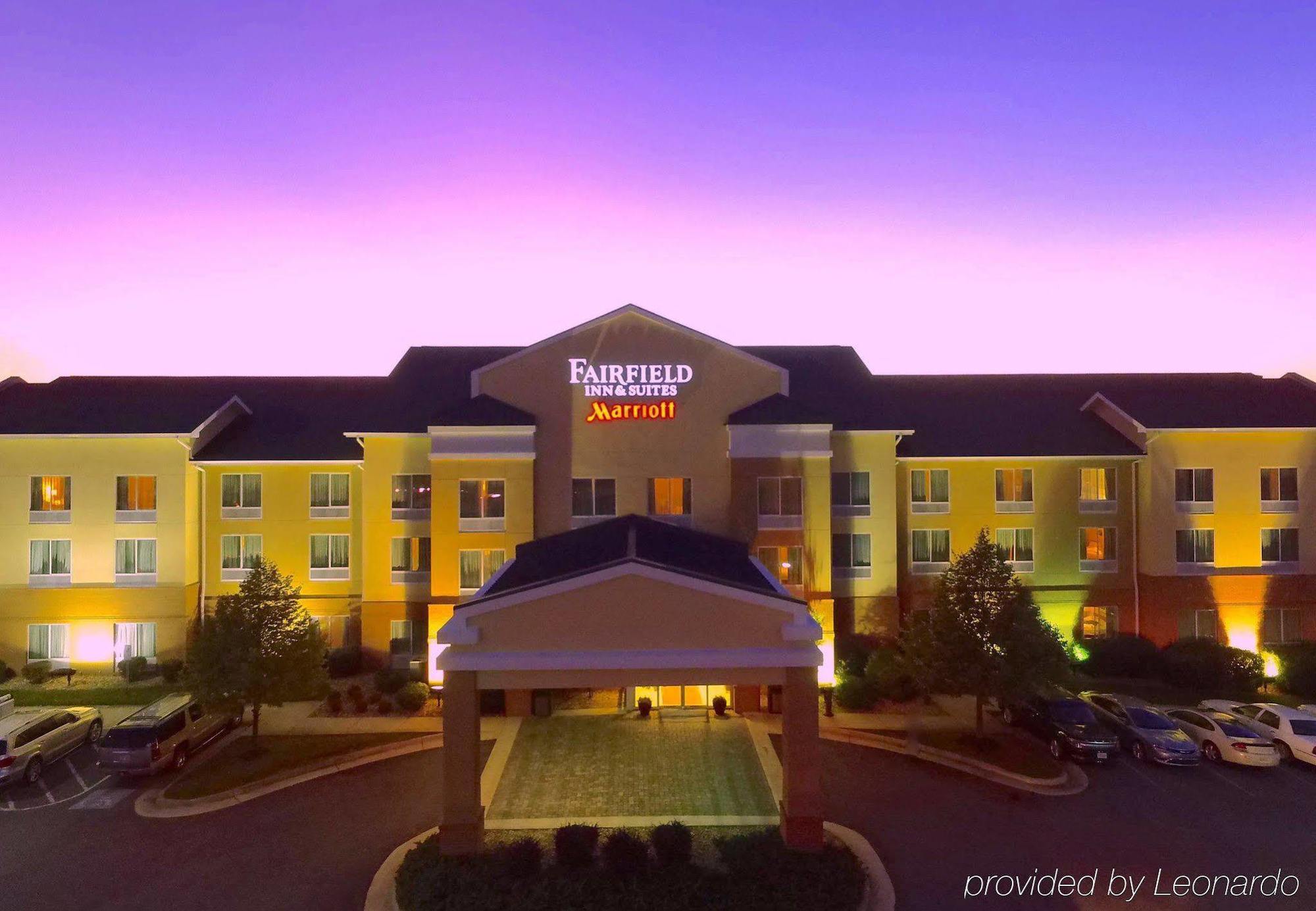 Fairfield Inn And Suites By Marriott Winchester Bagian luar foto